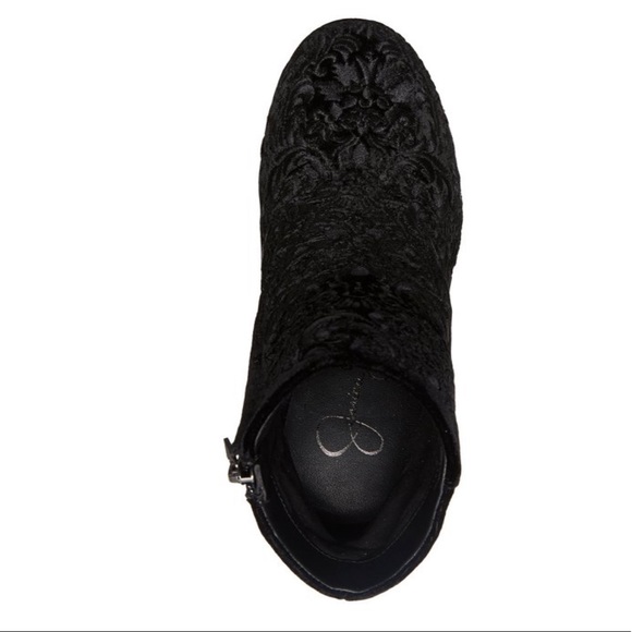 Jessica Simpson boots - Picture 2 of 9